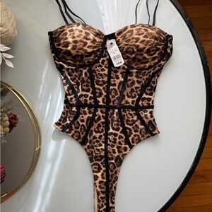 Leopard Print Women's Bodysuit